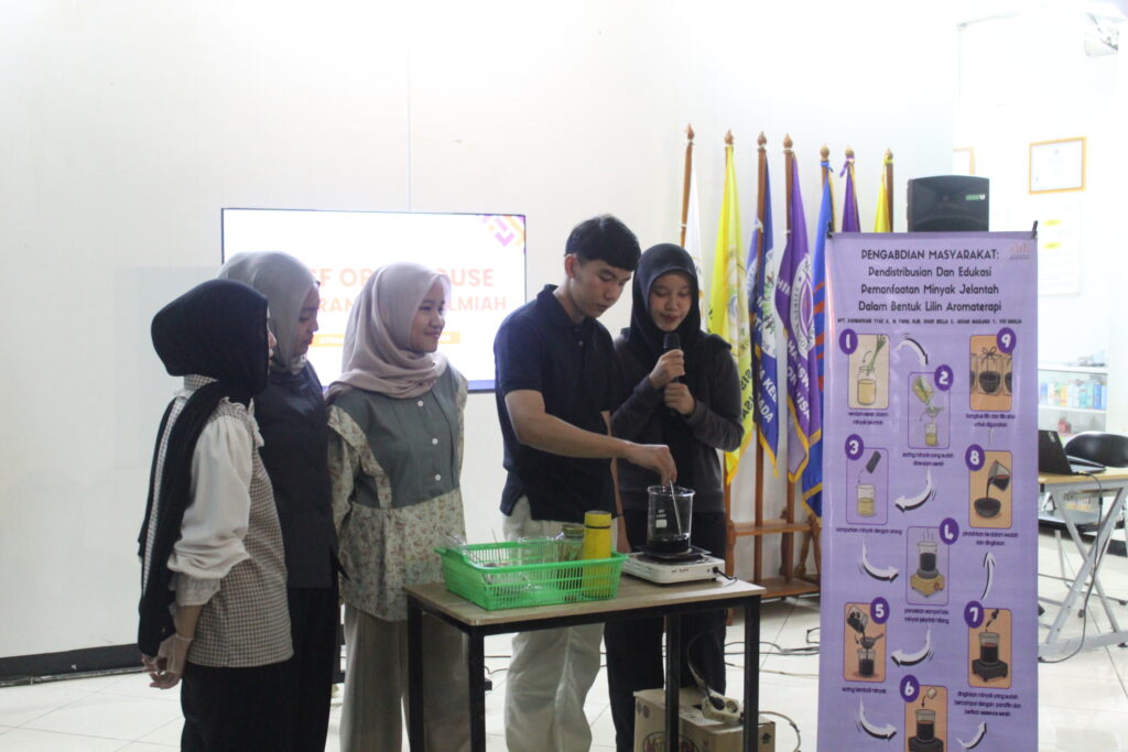 Select Open House S1 Farmasi STIKes Bogor Husada 2025: Kenalkan Program Studi dan Inovasi Mahasiswa kepada Masyarakat	 Open House S1 Farmasi STIKes Bogor Husada 2025: Kenalkan Program Studi dan Inovasi Mahasiswa kepada Masyarakat